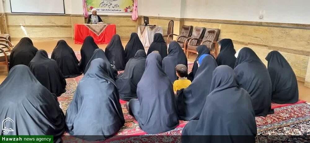 علم، روشنایی‌بخش جان انسان است