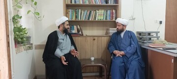 بازدید معاون تهذیب و تربیت حوزه علمیه اصفهان از مدرسه علمیه امام خمینی (ره) فلاورجان