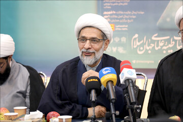 استخراج ۳۲ هزار عنوان الگو از زندگی علما