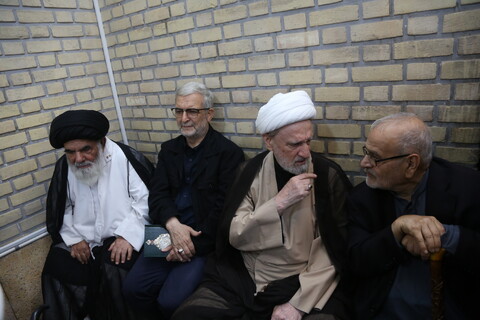 تصاویر / مراسم بزرگداشت همسر آیت الله العظمی سیستانی در قم