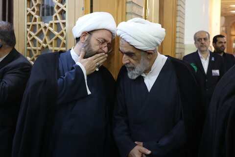 تصاویر/مراسم اولین سالگرد طلایه‌داران محور مقاومت در حرم حضرت معصومه (س)