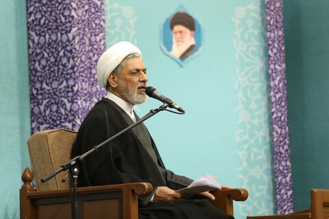 تصاویر/مراسم اولین سالگرد طلایه‌داران محور مقاومت در حرم حضرت معصومه (س)