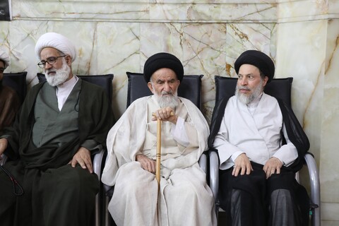 تصاویر/مراسم اولین سالگرد طلایه‌داران محور مقاومت در حرم حضرت معصومه (س)