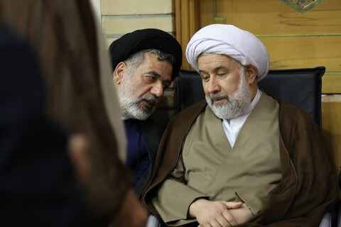 تصاویر/مراسم اولین سالگرد طلایه‌داران محور مقاومت در حرم حضرت معصومه (س)