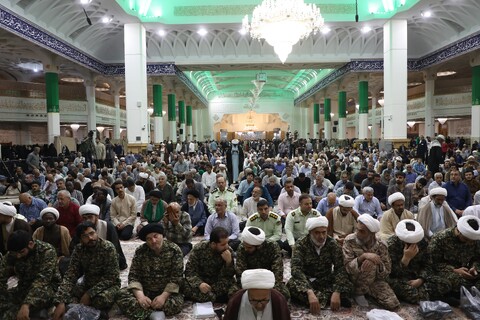 تصاویر/مراسم اولین سالگرد طلایه‌داران محور مقاومت در حرم حضرت معصومه (س)