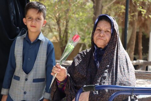 تصاویر/ بزرگداشت روز سالمند در اشکذر از سوی امام جمعه