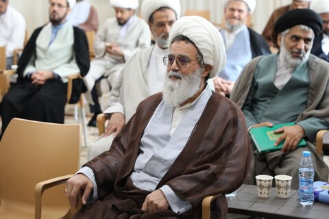 آغاز دوره دانش افزایی فلسفه دروس ویژه اساتید حوزه علمیه استان یزد