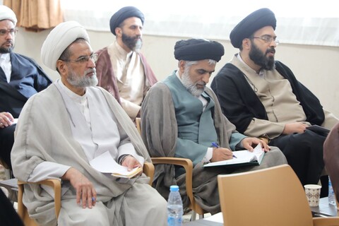 آغاز دوره دانش افزایی فلسفه دروس ویژه اساتید حوزه علمیه استان یزد