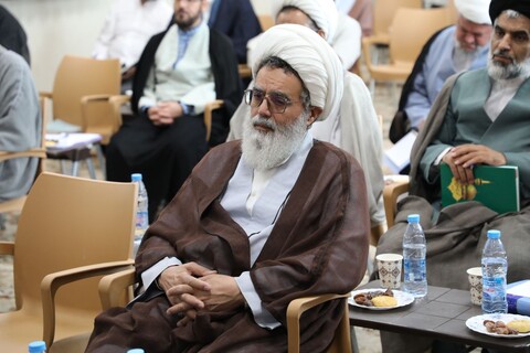 آغاز دوره دانش افزایی فلسفه دروس ویژه اساتید حوزه علمیه استان یزد