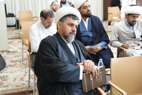 آغاز دوره دانش افزایی فلسفه دروس ویژه اساتید حوزه علمیه استان یزد