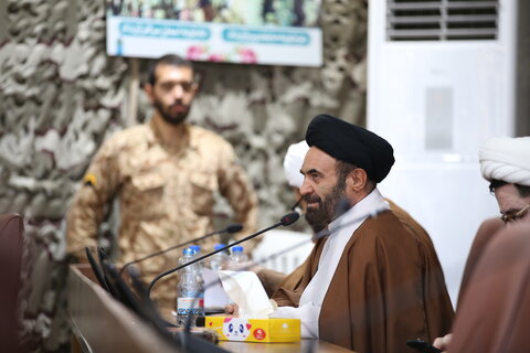 تصاویر| گردهمایی روحانیون دفاع مقدس در شیراز