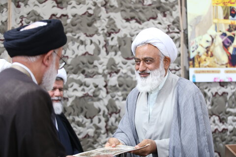 تصاویر| گردهمایی روحانیون دفاع مقدس در شیراز