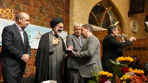 مراسم تجلیل از خبرنگاران و اصحاب رسانه با حضور امام جمعه محترم شهرستان فردیس برگزار شد