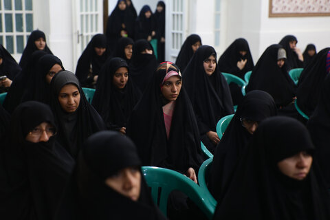 نشست تحلیلی تبیینی