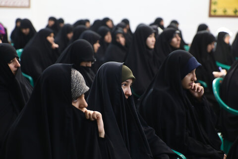 نشست تحلیلی تبیینی