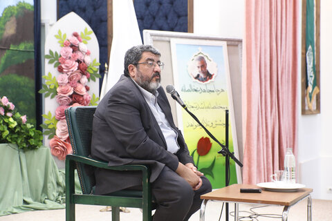 نشست تحلیلی تبیینی