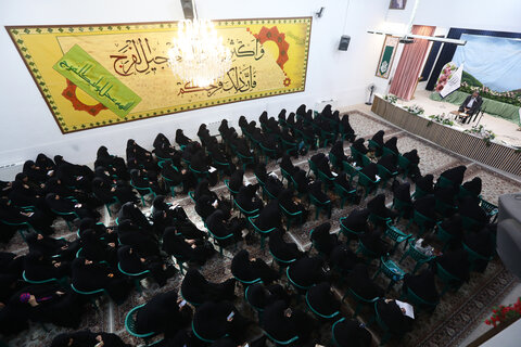 نشست تحلیلی تبیینی