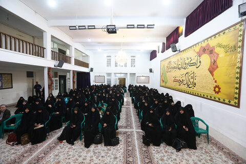 نشست تحلیلی تبیینی