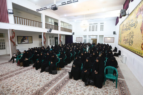 نشست تحلیلی تبیینی