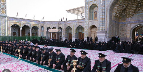 برگزاری آیین‌ جاروکشی حرم اخت‌الرضا(س) با حضور خادمان آستان قدس رضوی + تصاویر