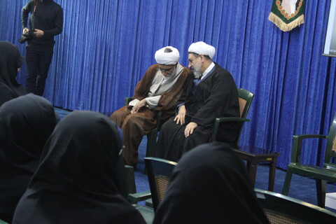 تصاویر/ نشست تخصصی نماینده ولی فقیه در استان کرمان با طلاب طرح امین شهر کرمان