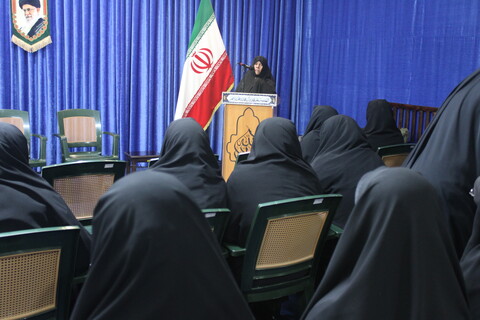 تصاویر/ نشست تخصصی نماینده ولی فقیه در استان کرمان با طلاب طرح امین شهر کرمان