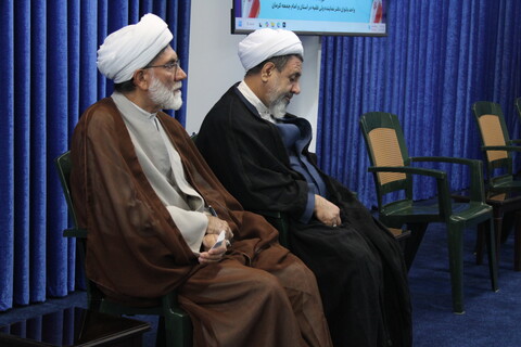 تصاویر/ نشست تخصصی نماینده ولی فقیه در استان کرمان با طلاب طرح امین شهر کرمان