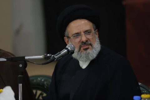 تصاویر/ دیدار هیات حوزوی با نماینده المصطفی در لبنان و مدیران و اساتید برجسته حوزه های علمیه لبنان