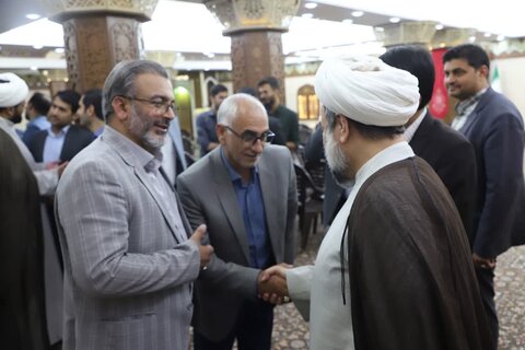 نشست اتحاد و همدلی با حضور فعالان فرهنگی، سیاسی و اجتماعی زاهدان