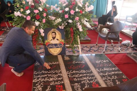 تصاویر/ یادواره شهید حمید قهرمانی شهید شاخص سال ۱۴۰۴ ارتش جمهوری اسلامی در گلزار شهدای کرمان