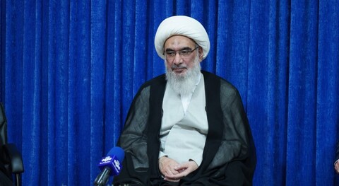 تصاویر/ دیدار وزیر راه و شهرسازی با امام جمعه بوشهر