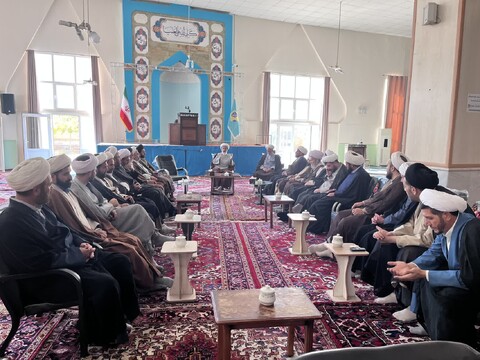 تصاویر/ نشست روحانیت شهرستان هادیشهر