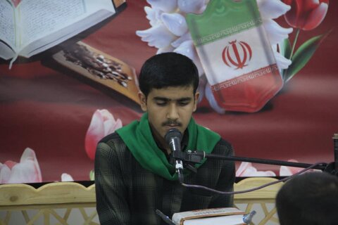 تصاویر/محفل قرآنی «رِجالٌ صَدَقوا» ویادبود شهدای اقتدار در شهرک خاتم‌الانبیاء(ص) کاشان