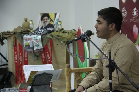 تصاویر/محفل قرآنی «رِجالٌ صَدَقوا» ویادبود شهدای اقتدار در شهرک خاتم‌الانبیاء(ص) کاشان