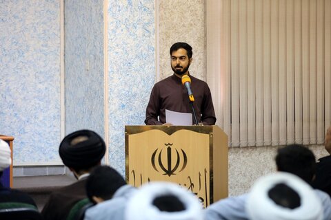 نشست دبیر شورای عالی حوزه‌های علمیه با استعدادهای برتر حوزوی