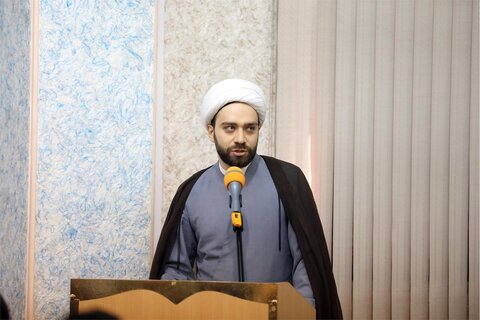 نشست دبیر شورای عالی حوزه‌های علمیه با استعدادهای برتر حوزوی