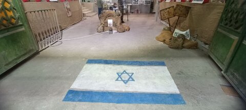 تصاویر/ یادواره شهدای محله و شهدای جنگ دوازده روزه برگزار شد