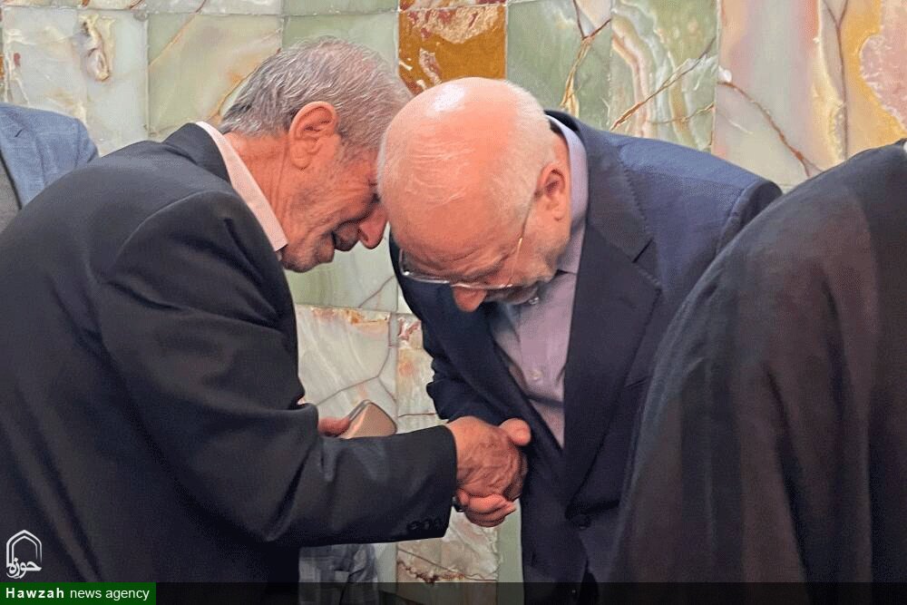 تشرف رئیس مجلس شورای اسلامی به حرم حضرت فاطمه معصومه (س)