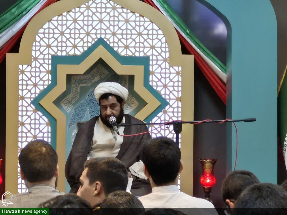 نماز، صدقه و دعا آغاز ماه را پربرکت می‌کند