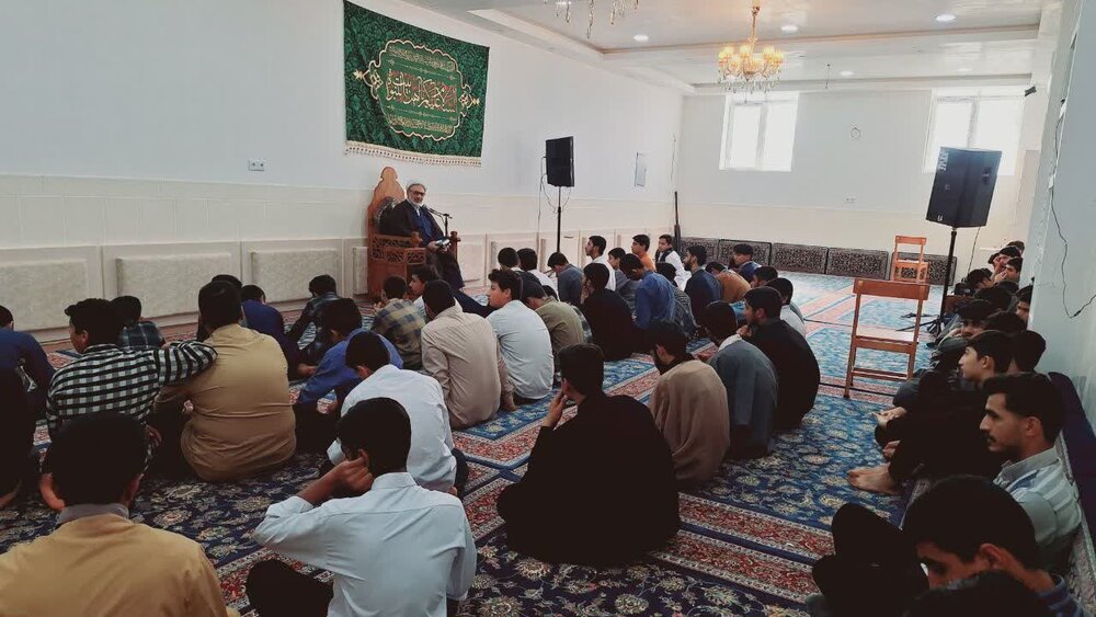 دین، رنج‌های دنیا را به مسیر تعالی و رشد تبدیل می‌کند