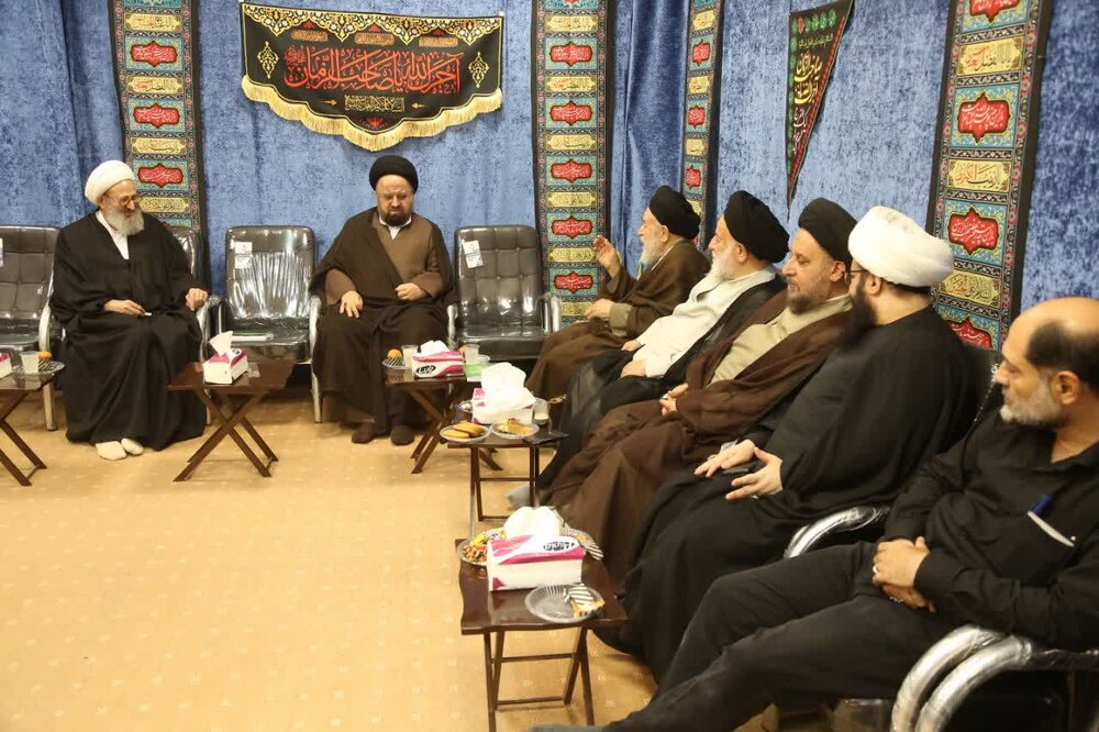 معرفی عالمان اثرگذار دین به جامعه ضروری است