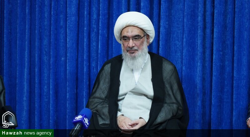 هم‌افزایی روحانیت و نیروهای مردمی برای رفع مشکلات ساختاری ضروری است