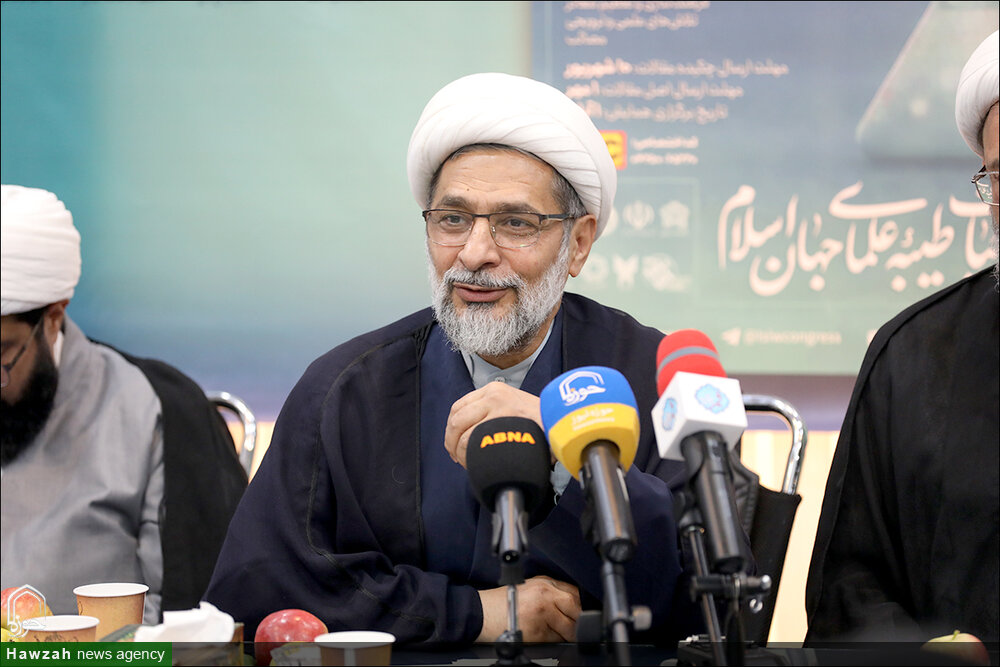 استخراج ۳۲ هزار عنوان الگو از زندگی علما