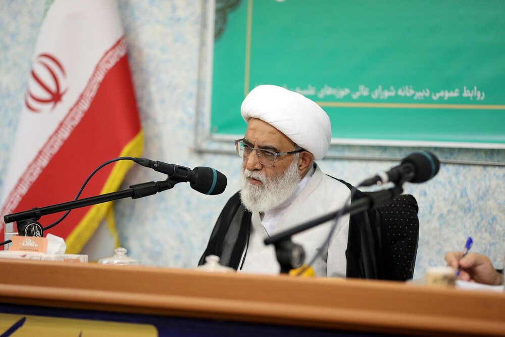 گزارشی از نشست دبیر شورای عالی حوزههای علمیه با استعدادهای برتر حوزوی / آیتالله شبزندهدار: به نظرات و ایدههای نخبگان توجه میشود