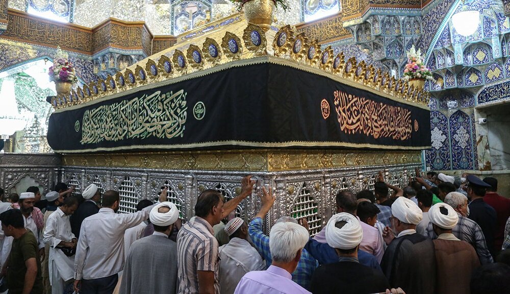 نقش مادرانه حضرت معصومه(س) در زندگی عاطفی طلبه‌ها