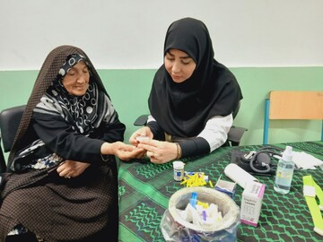 درس ایثار در مکتب خدمت؛ وقتی کلاس درس، عرصه عشق‌ورزی می‌شود