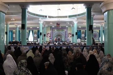 تصاویر/ اقامه نماز جمعه تکاب