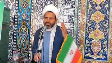 هشدار امام جمعه گاریزات و کهدوئیه نسبت به تعطیلی برخی مدارس و کمبود معلم