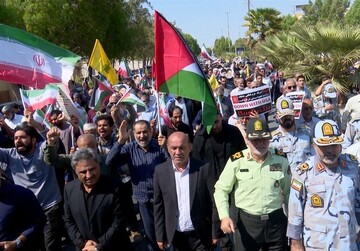 راهپیمایی مردم بوشهر در حمایت از کاروان صمود برگزار شد