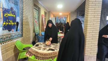 تصاویر/ ویژه برنامه وفات حضرت معصومه(س) در سیرجان باهمکاری مدرسه علمیه نرجسیه